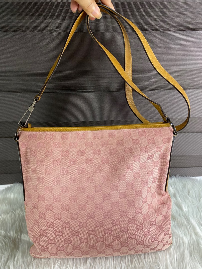 AUTHENTIC GUCCI CROSSBODY BAG on Carousell