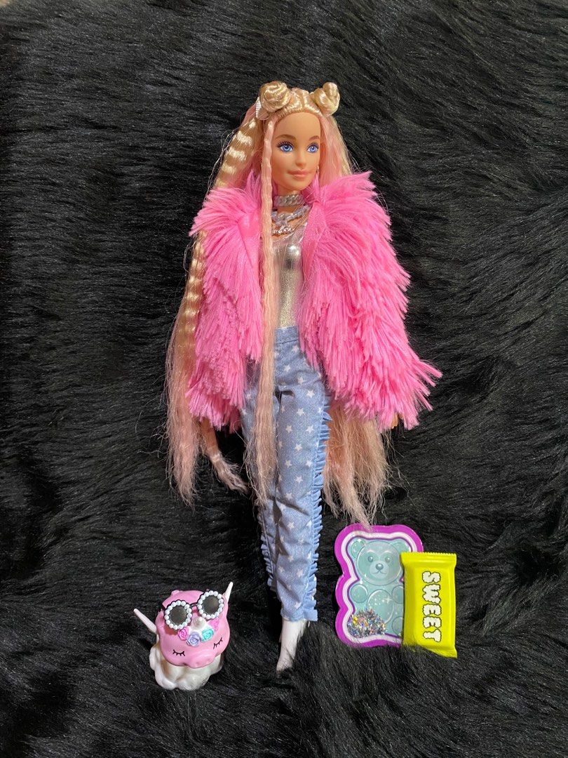 Barbie extra best sale pink coat