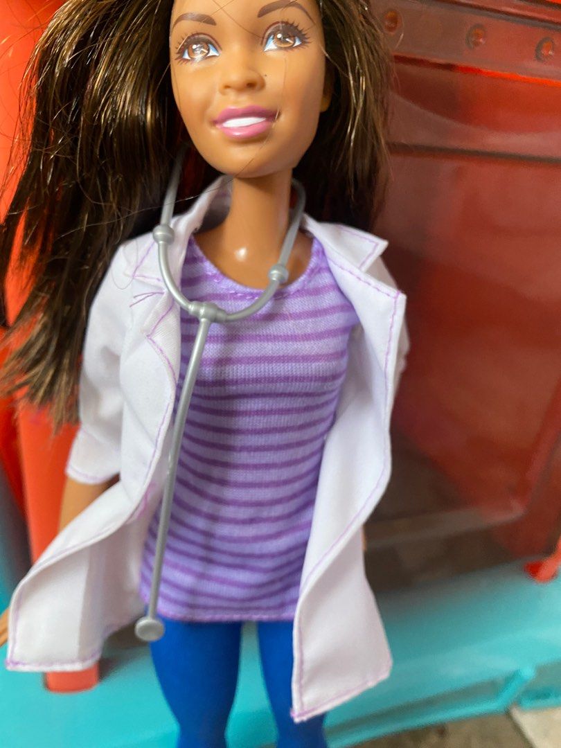 Barbie vet, Hobbies & Toys, Toys & Games on Carousell
