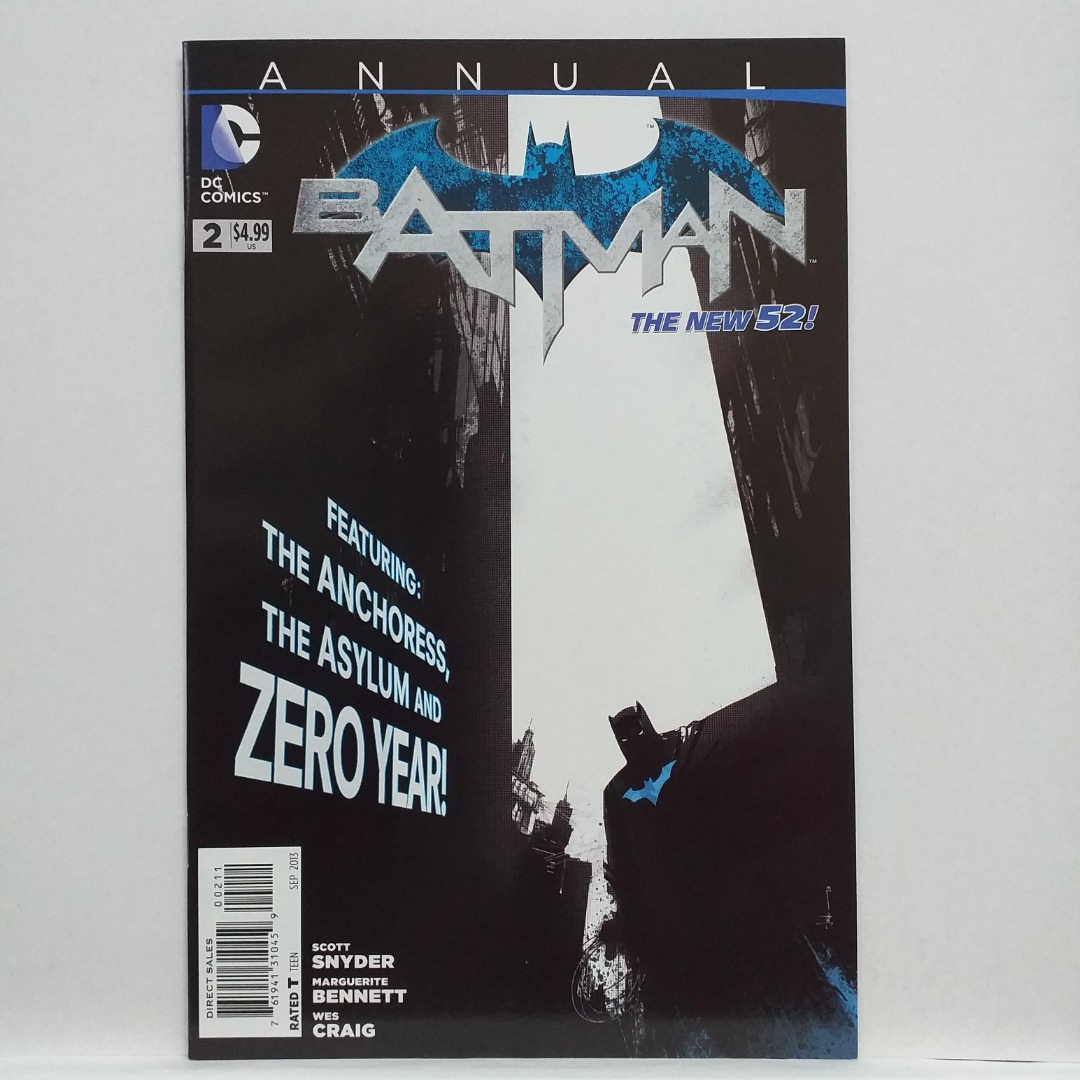 Batman Annual #2 (The New 52!). NM, Hobbies & Toys, Books & Magazines,  Comics & Manga on Carousell