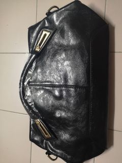 Beautiful Pu leather handbag