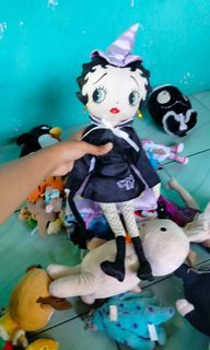 BONEKA BETTY BOOP PENYIHIR