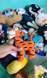 BONEKA TIGER ROO