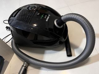 Bosch Vacuum Cleaner GL30