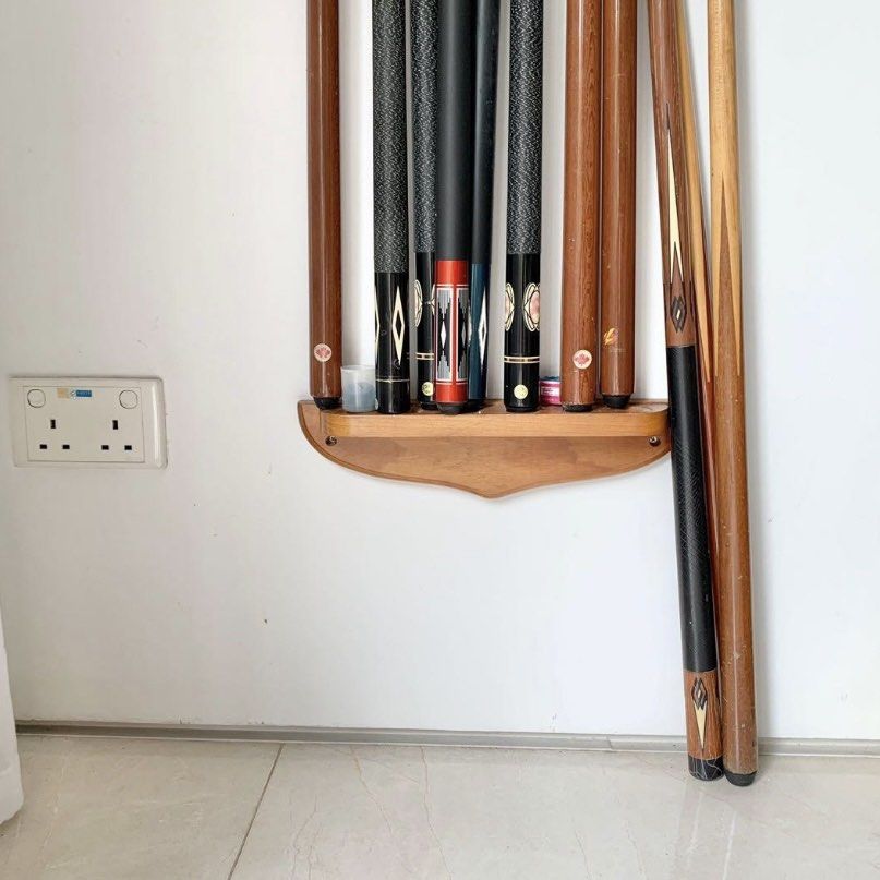 Brunswick Contender: 8ft pool table (8 feet pool table), Sports