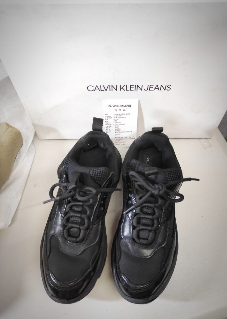 CALVIN KLEIN SHOES, Women's Fashion, Footwear, Sneakers on Carousell