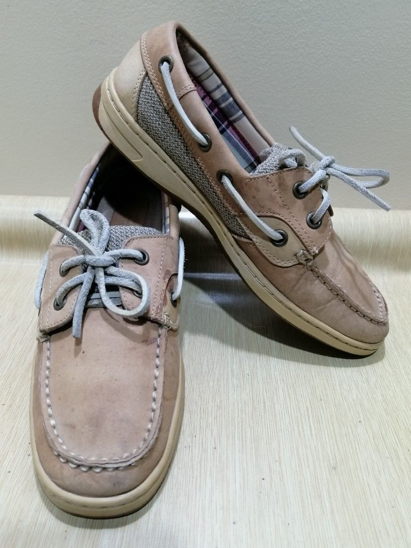 Ladies deck hotsell shoes size 6