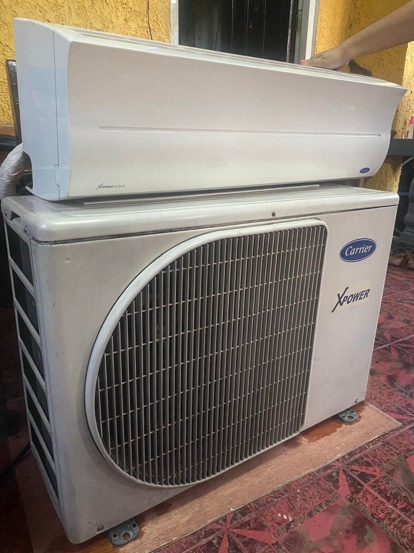 Carrier Split Type Aircon, TV & Home Appliances, Air Conditioning and