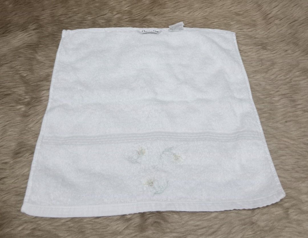 Christian Dior White Face Towel (Category: Face Care) located in Caloocan City. Submitted by sassypurchased (Listing ID 1219941426, Image 2). Description: Christian Dior White Face Towel 399 Good condition From Japan Preloved Shop NOT UKAY SOURCE Measurements: H-13.5 L-13 inches approx DETAILS ARE POSTED IN THE PIC ♥️Sold as is. What you see is what you get. Price reflects condition ♥️Please manage your expectations because it is a pre-loved item