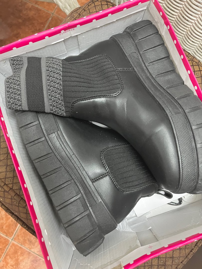 waterproof chunky boots
