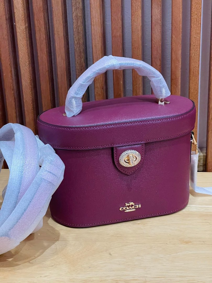 Coach Kay Crossbody w/GlitterCrossgrain LeatherBlack Cherry/Multi