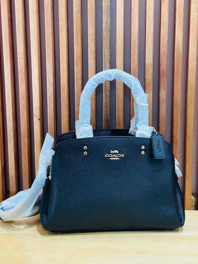 coach mini lillie carryall black, Women's Fashion, Bags & Wallets