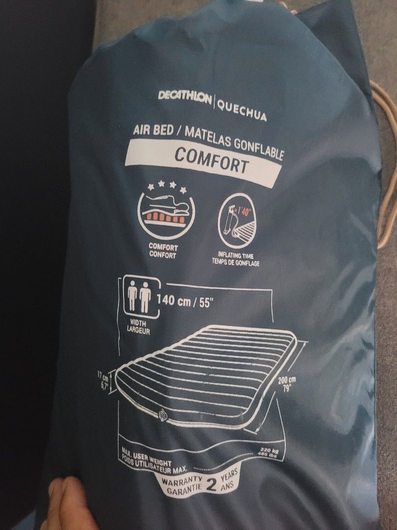 Decathlon air bed and pump, Furniture & Home Living, Furniture, Bed