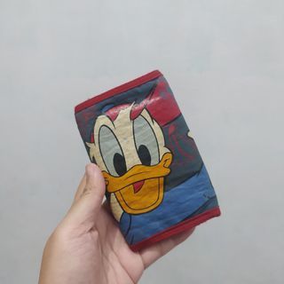 Dompet adinata