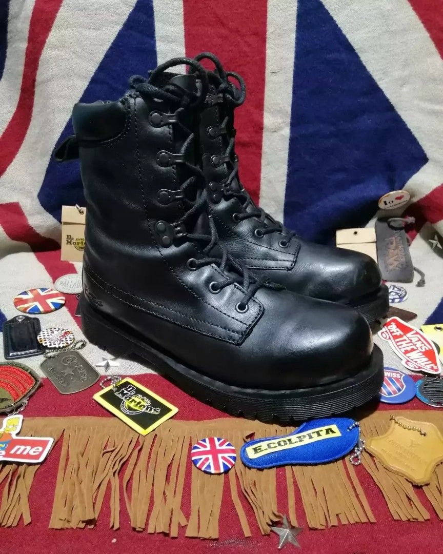 Gore tex sale doc martens