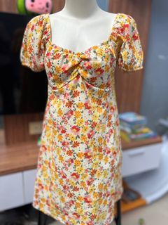 Dress stradivarius