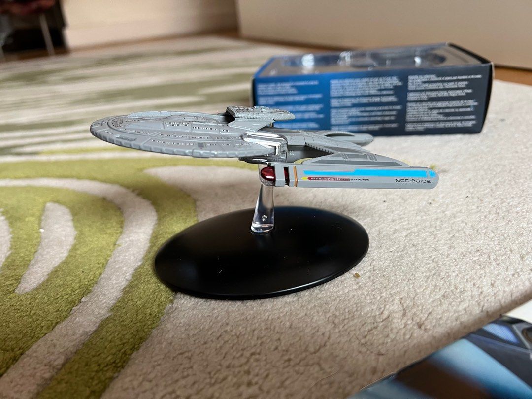 Eaglemoss Star Trek USS Titan, Hobbies & Toys, Toys & Games on Carousell