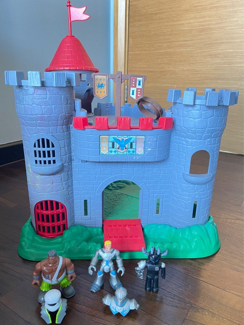 ELC castle with knights & pirate ship toy set, Hobbies & Toys, Toys