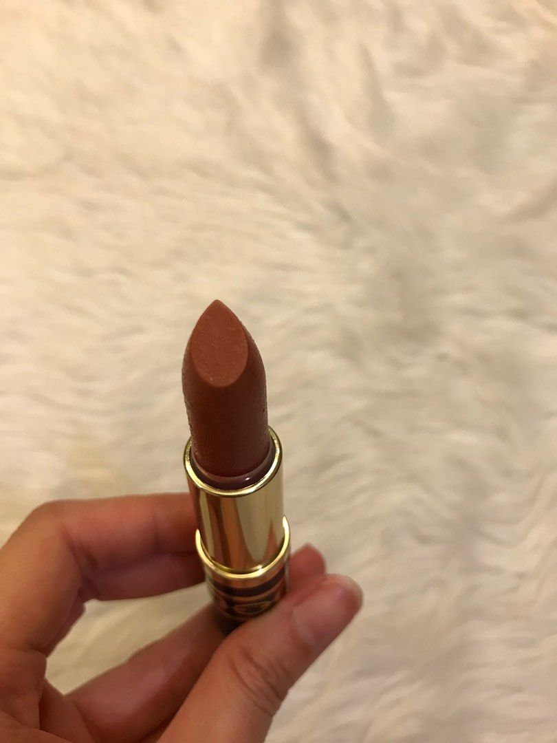 estee lauder berry lipstick