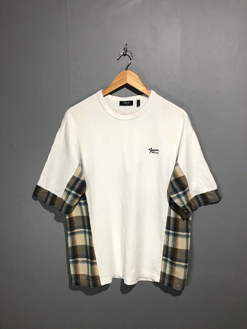 FIVE CM Checkered Panel Tee (Category: Tshirts & Polo Shirts ) located in Santa Cruz. Submitted by hongkongmarketph (Listing ID 1220053745, Image 1). Description: FIVE CM Checkered panel tee excellent condition small, oversized fits to medium-large 21.5 width / 28 length 1,300.
