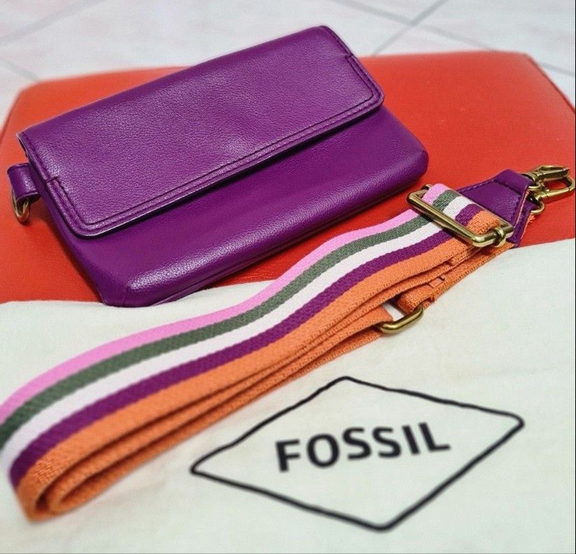 Fossil neve belt bag 2025