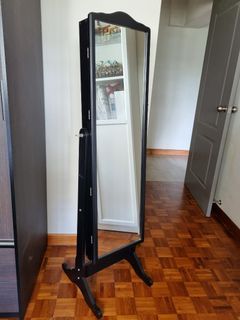 Full height mirror