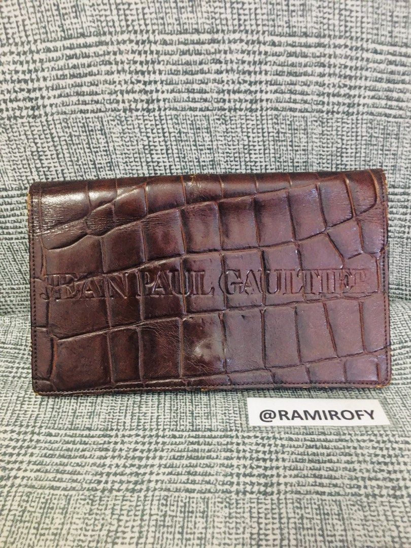 JEAN PAUL GAULTIER Clutch-on-Chain (AUTHENTIC) (Category: Luxury Bags & Wallets) located in Paranaque City. Submitted by ramirofy (Listing ID 1220018698, Image 1). Description: 🚨🚨🚨 SALE - SALE - SALE 🚨🚨🚨 ✅ JEAN PAUL GAULTIER Clutch-on-Chain ✅ SALE Price: Php3,000 (Negotiable) ✅ RANK: BC ✅ Condition: 7/10 ✅ 100% AUTHENTIC ✅ On-Hand ✅ Inclusions: Bag only + Provided Dustbag ✅ Material: Genuine Leather (Croc Stamped) ✅ Condition: - Normal Sign