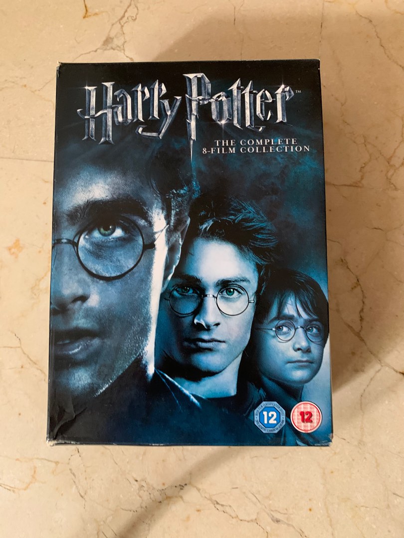 Harry Potter box set 8 discs, Hobbies & Toys, Music & Media, CDs & DVDs