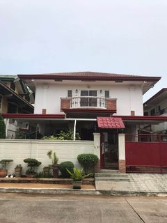 House and Lot inside Batasan Hills, Quezon City
