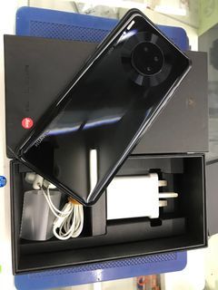 HUAWEI MATE 30
