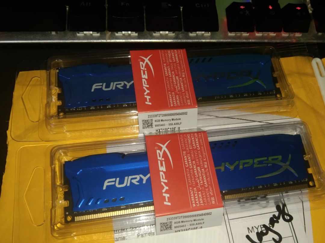i7 3770 Processor (Category: Computer Parts) located in Victoria. Submitted by broke.hypebeast (Listing ID 1220111655, Image 2). Description: LGA1155 socket CPU. Selling because no longer in use. Can add on 16 GB HyperX DDR3 ram for RM 250 total! Just message me on Carousell or WhatsApp at 0198401231 for quick response. Prefer shipping 😁.