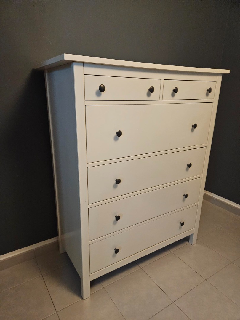 IKEA HEMNES 6 drawer chest, white., Furniture & Home Living, Furniture
