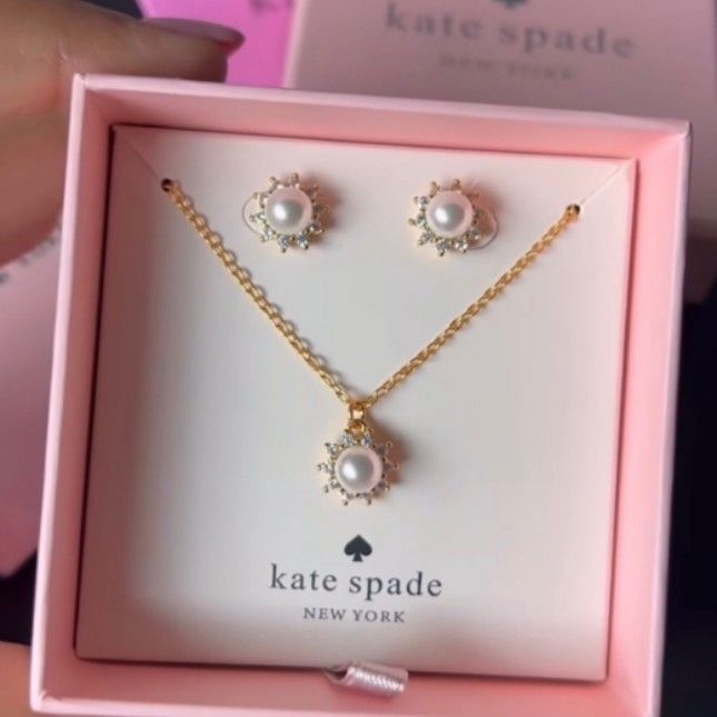 Kate spade earring and necklace set hotsell