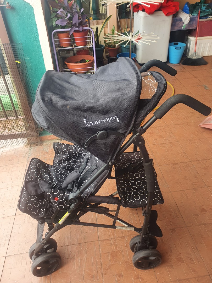 Kinderwagon double shop stroller used