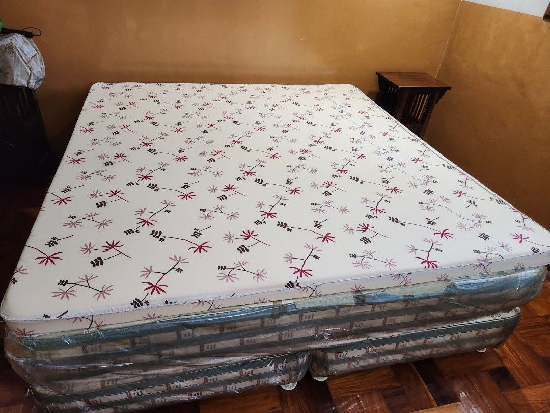 King size permahard Uratex foam on Carousell