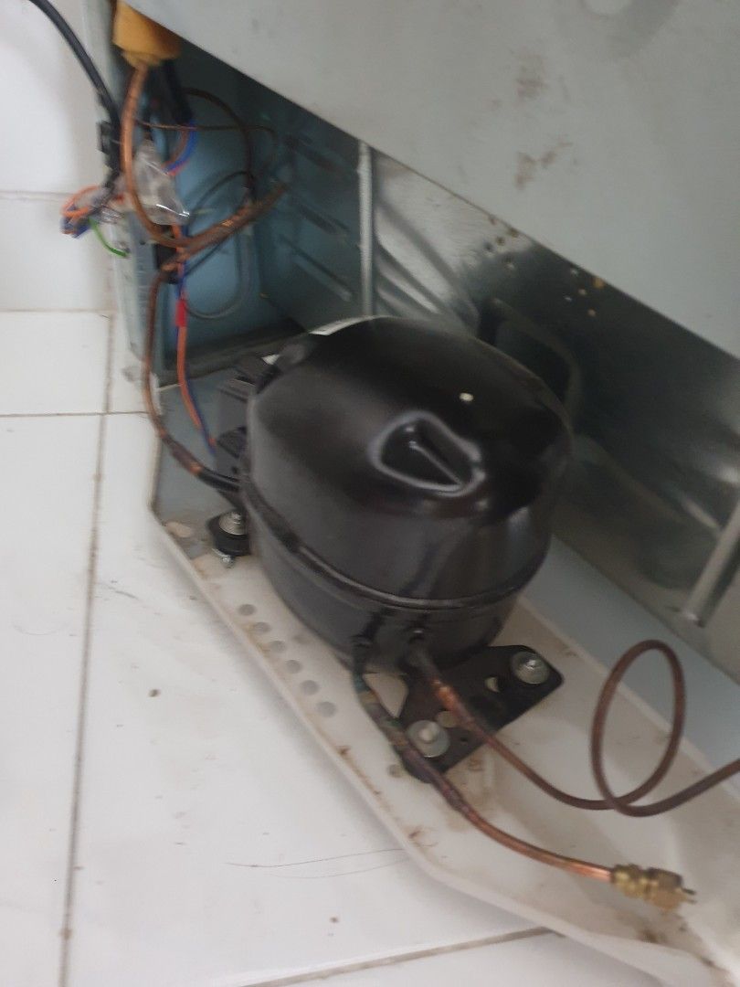 Kulkas Sharp 1 Pintu ( bocor evaporator ) on Carousell