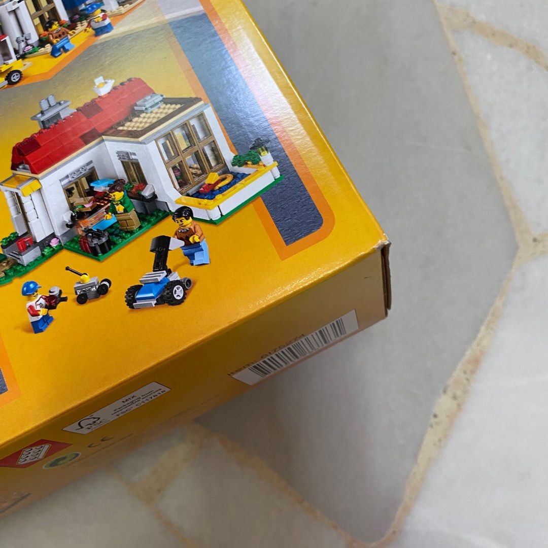 Lego creator modular family villa store