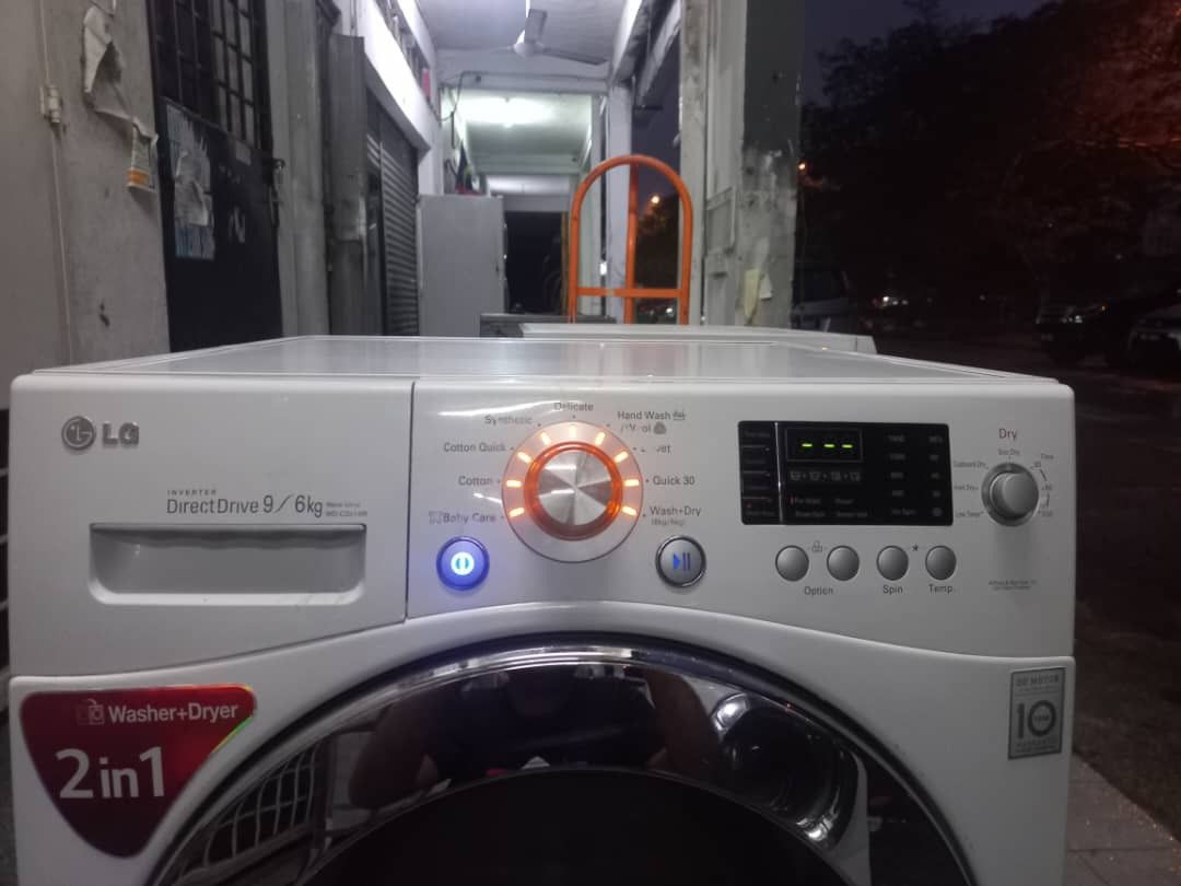 LG combo washer dryer, TV & Home Appliances, Washing Machines and