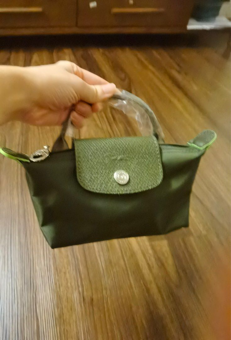 Longchamp Le Pliage clutch both green and brown instock, Women's Fashion,  Bags & Wallets, Purses & Pouches on Carousell