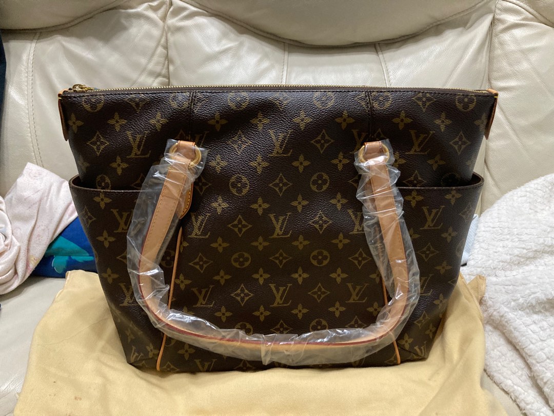 ONTHEGO PM Louis Vuitton BAG - KJ VIPS