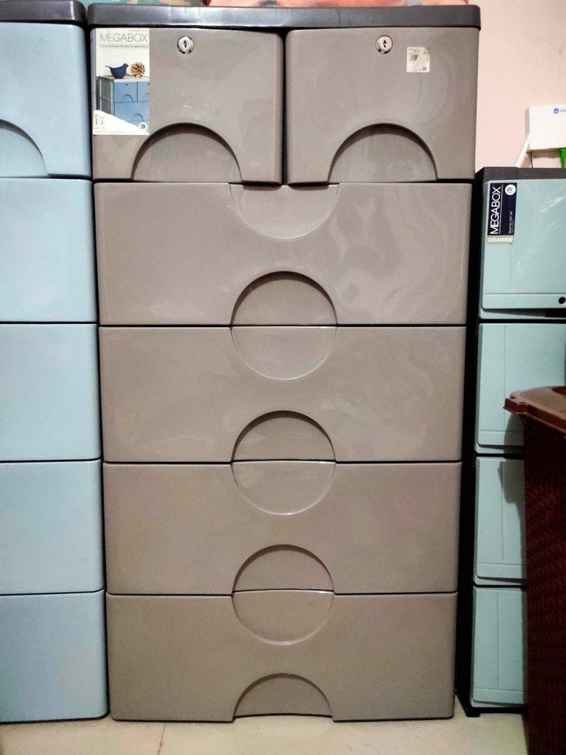 megabox drawer with lock on Carousell
