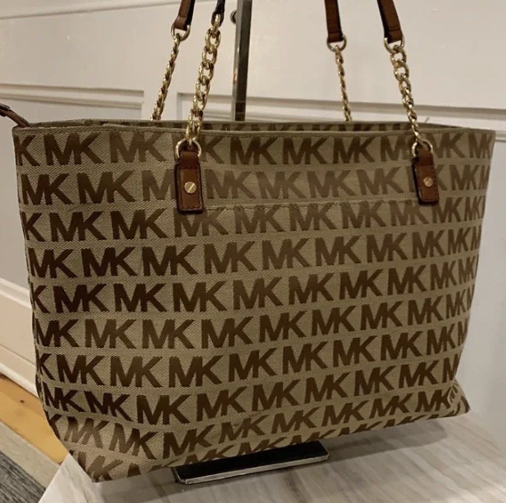 Michael Kors Tote Bag Gold Chain