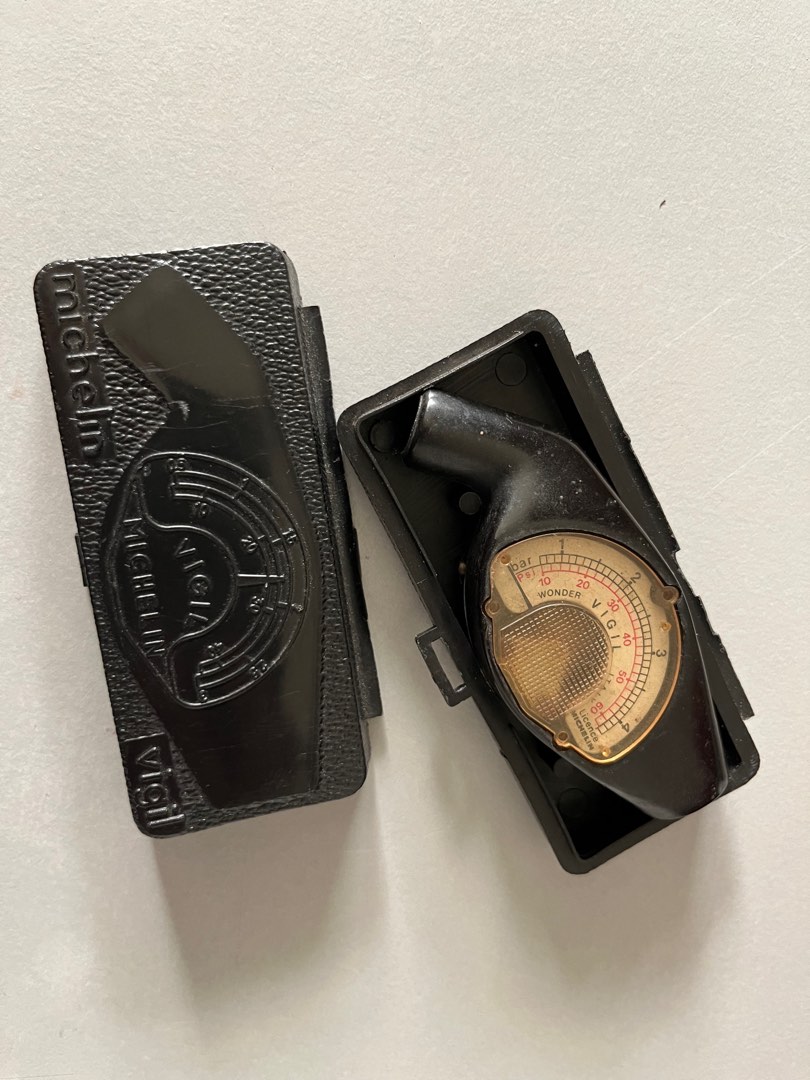 Michelin tyre pressure gauge, Auto Accessories on Carousell