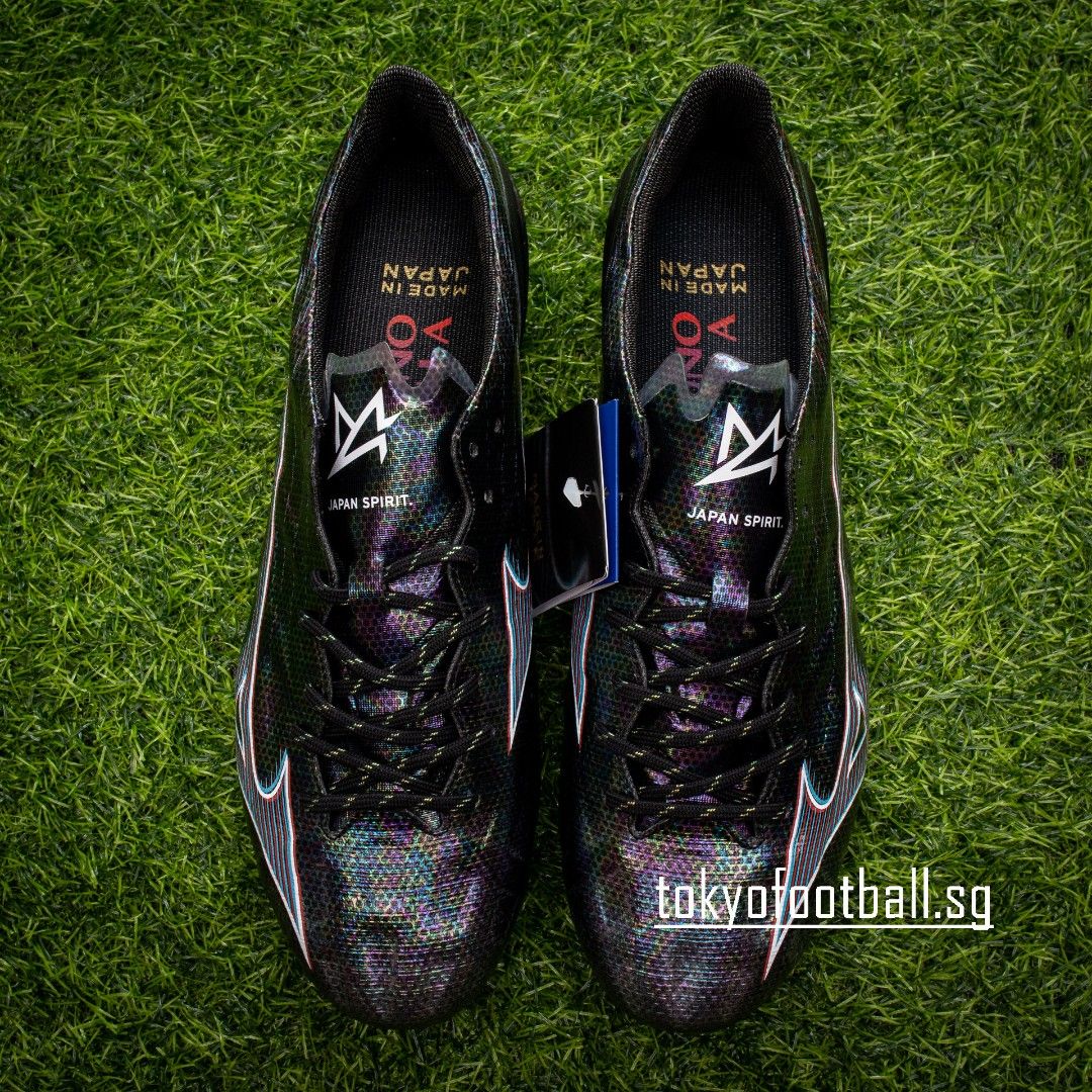 Mizuno store tokyo purple