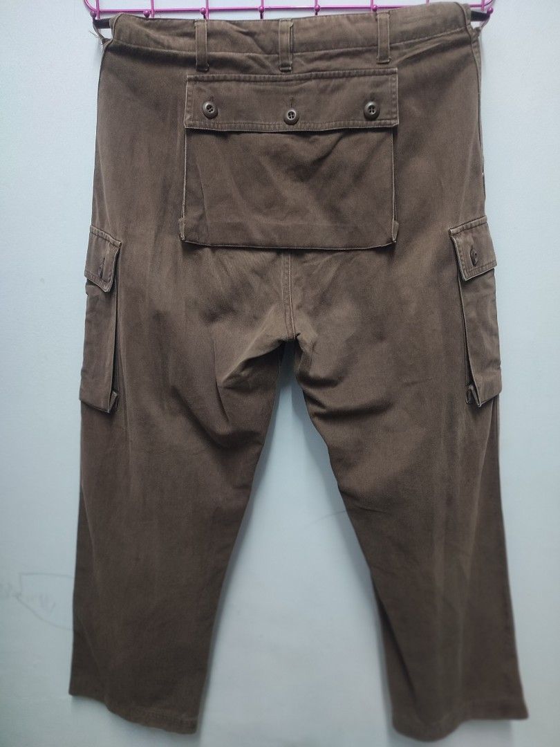 Monkey pant (Category: Coats, Jackets and Outerwear) located in Serendah. Submitted by silverwhale.d8213c (Listing ID 1219984839, Image 2). Description: item bundle Www wasap.my/601133227176.