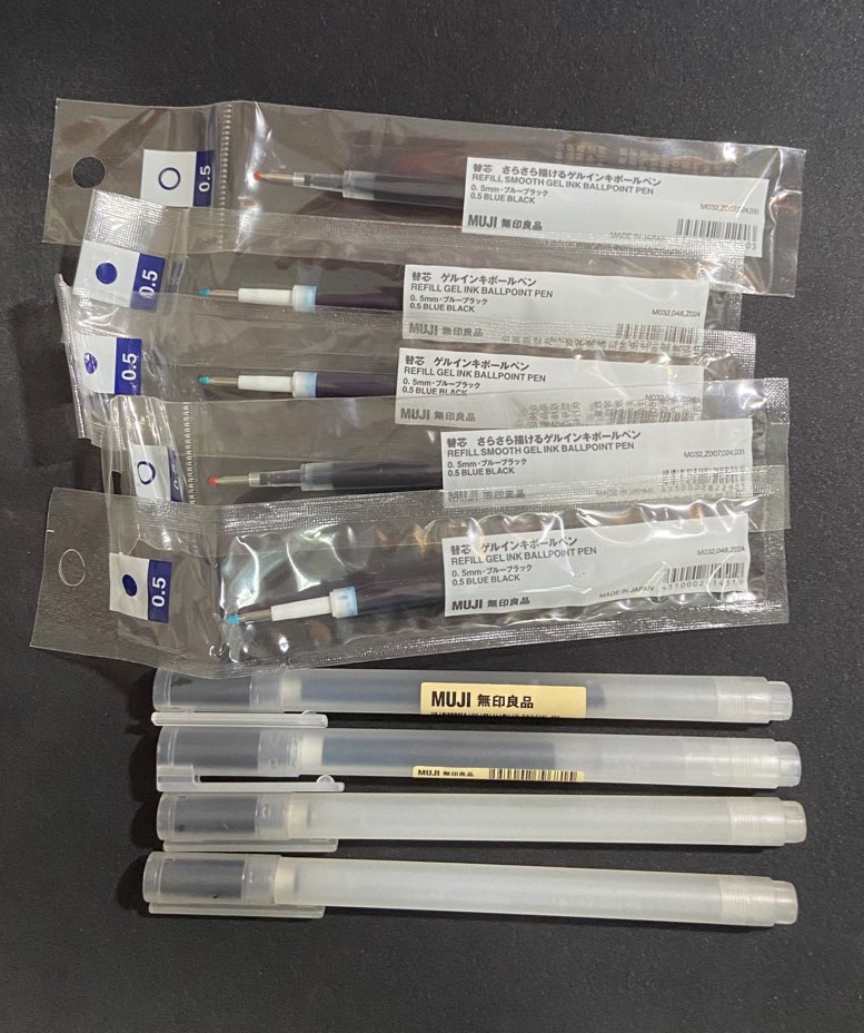 muji blue black ballpoint pen refill & pen 0.5mm, Hobbies & Toys