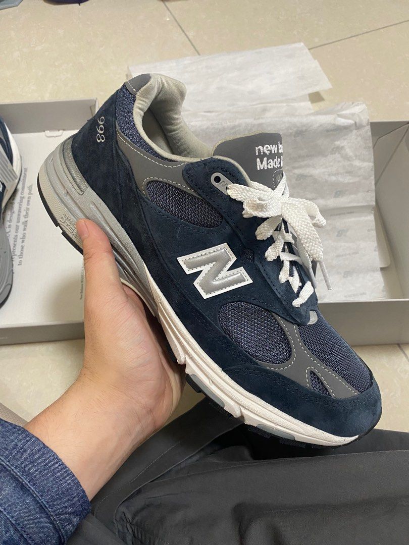 New balance mr993nv 海軍藍10.5, 他的時尚, 鞋, 運動鞋在旋轉拍賣