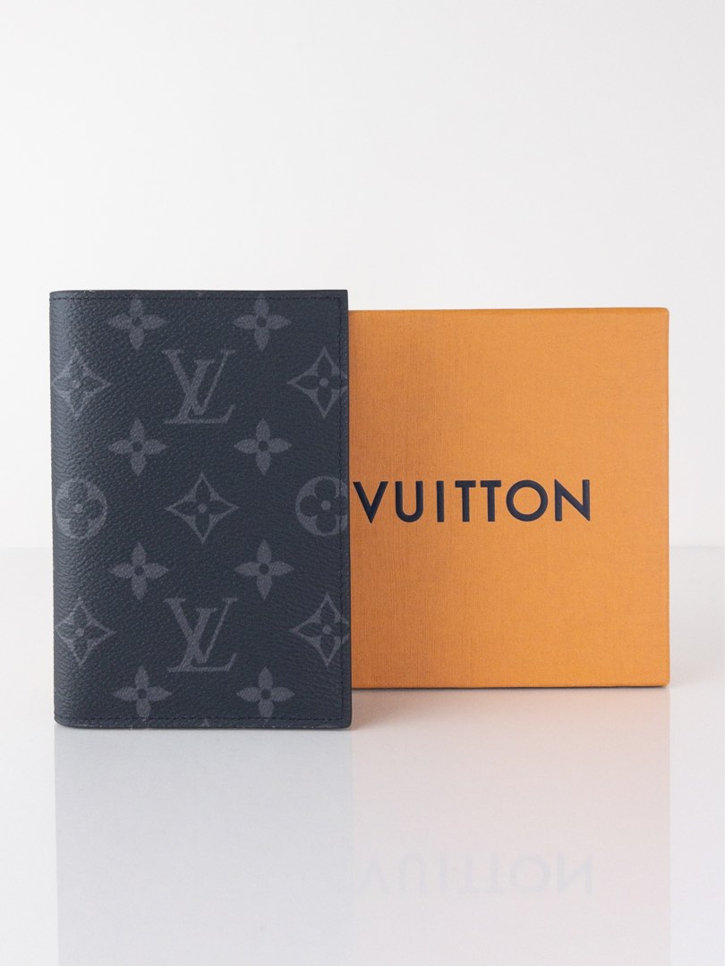 Shop Louis Vuitton MONOGRAM 2022 SS Passport cover (N64411, M64501