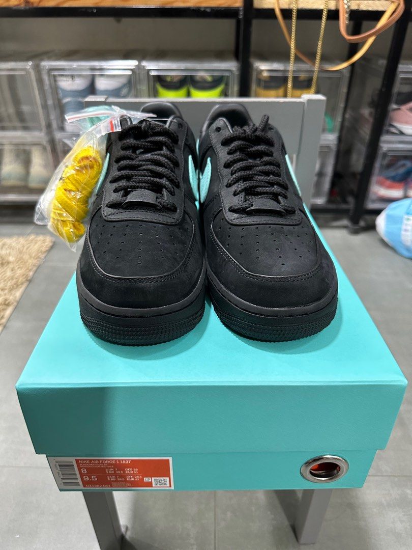 Nike Air Force 1 Low Tiffany & Co., Men's Fashion, Footwear, Sneakers on  Carousell