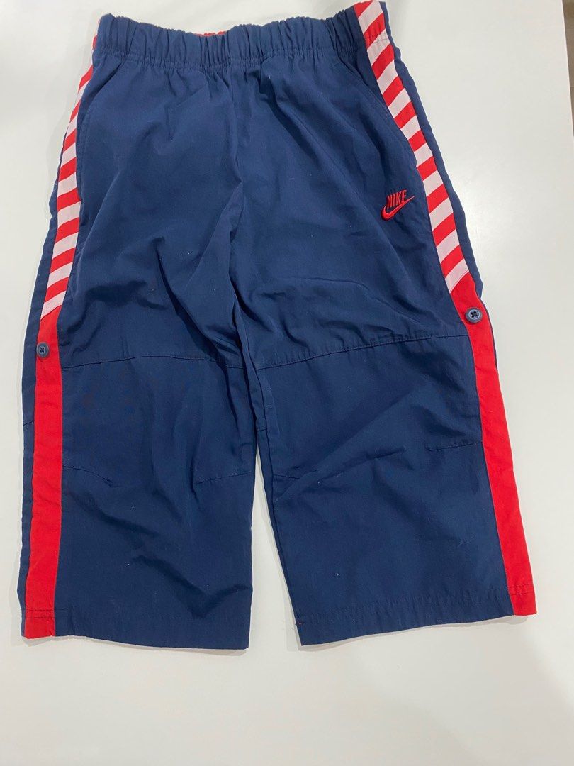 Nike jogger shorts Men s Fashion Bottoms Joggers on Carousell